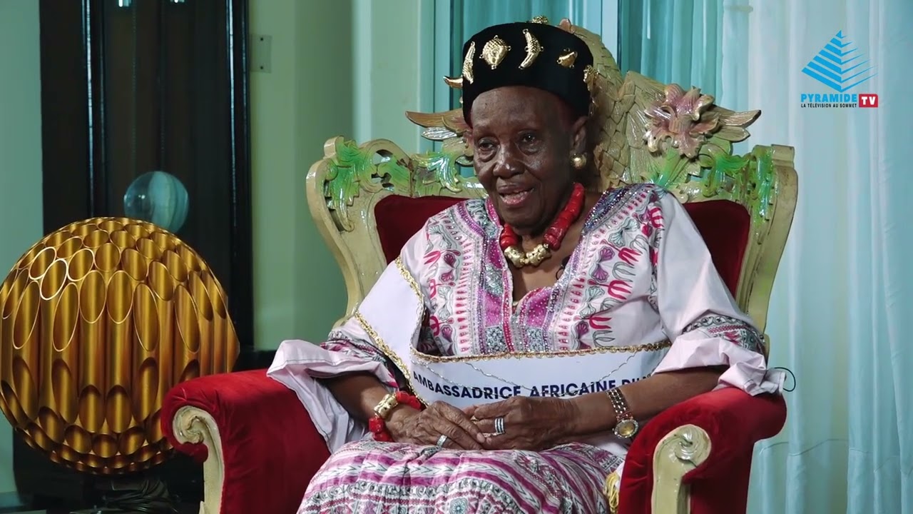 NANA BENZ, dans VAKPO
