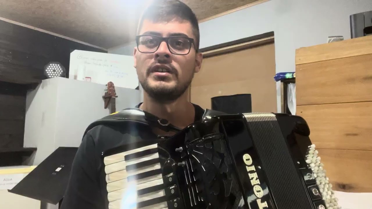 Vídeo aula acordeon - a viuvinha - Gildinho