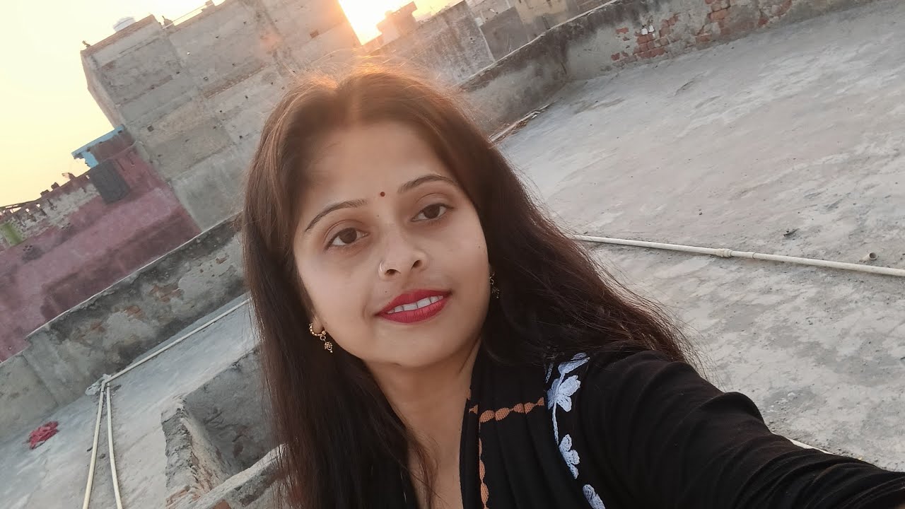 हेलो दोस्तों स्वागत है आपको मेरी लाइव में ❣️❣️