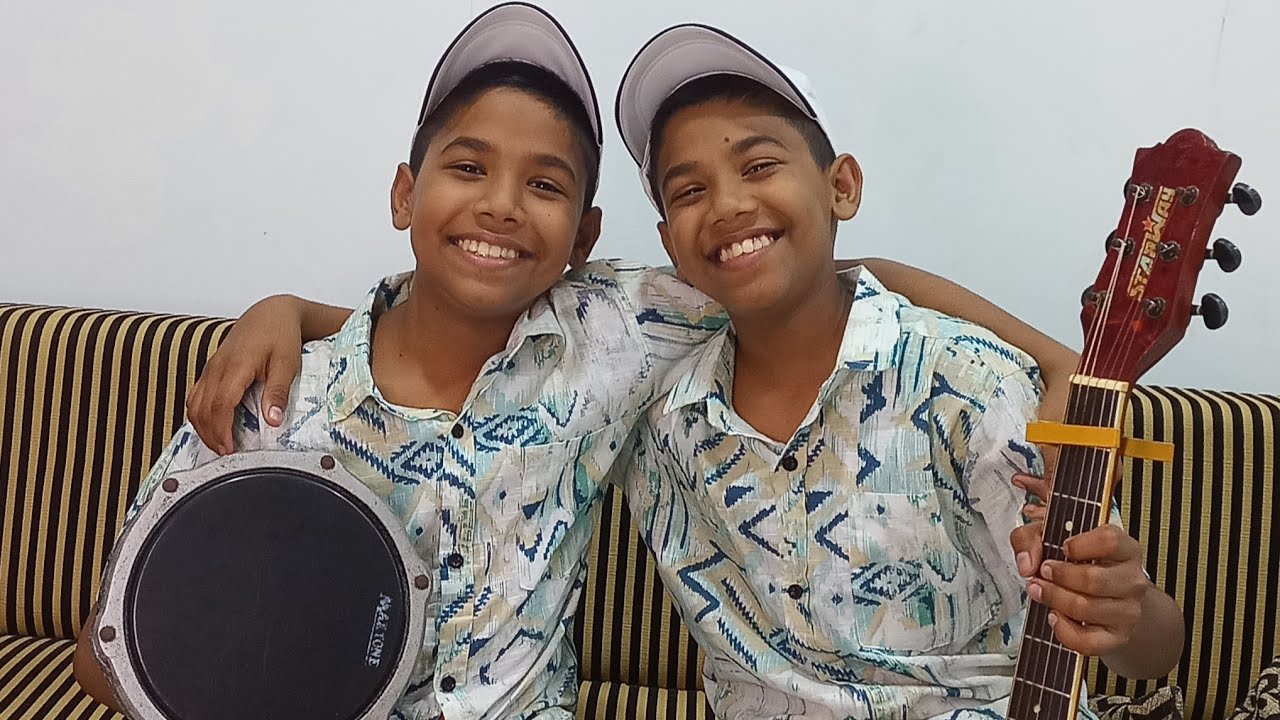 Mango Kalu Nande.., මංගෝ කලු නැන්දේ.., Cover song by Anushitha&Anusara. #claranse #Annesley #oldhits