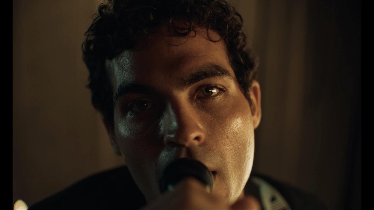 Chico Rivera - Despiértame (Official Video)