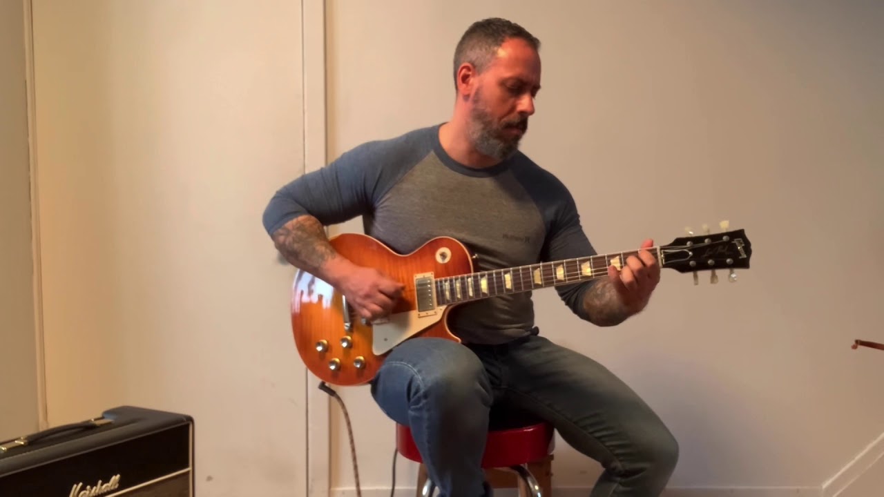 2014 benchmark Gibson R0, heavy aged, Les Paul 1960 reissue.  Marshall handwired 1974x