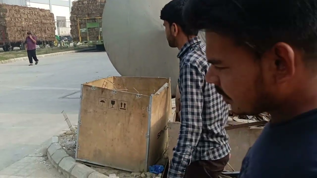 Finally new 🚛 truck pr aa gye... loading confirm ho gyi 🫡.... delhi k liye 🛣️💯