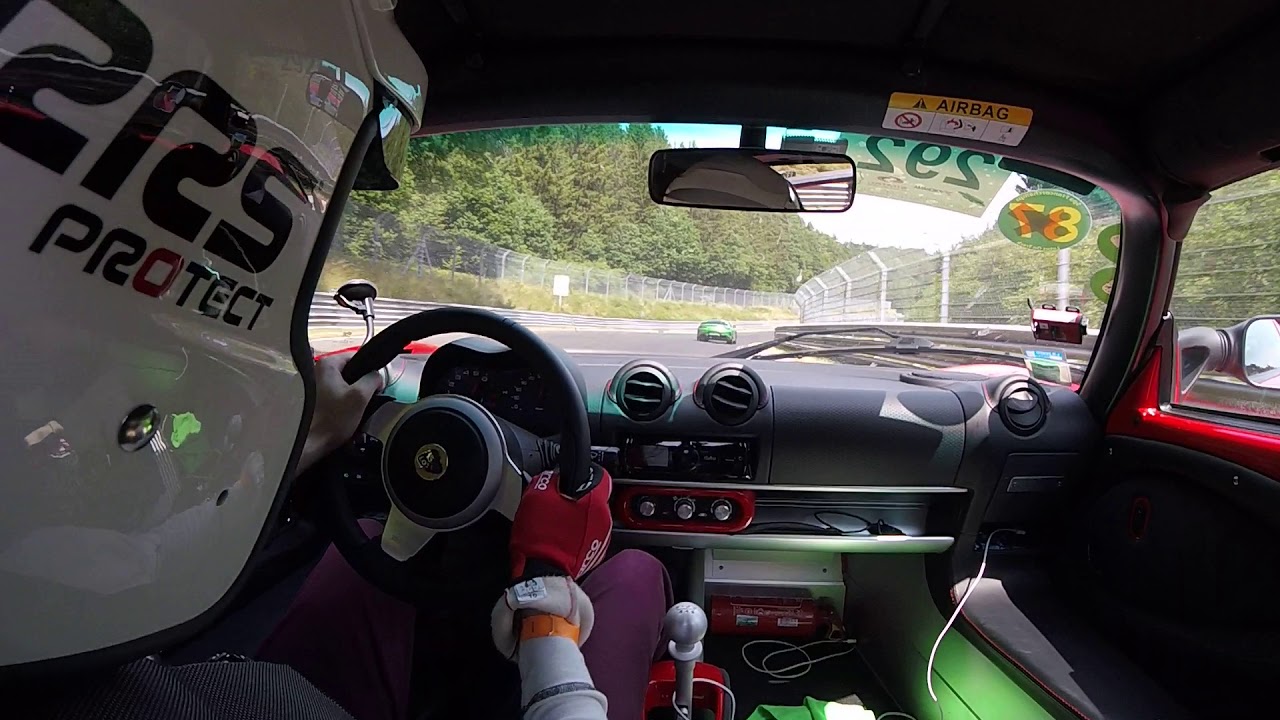 Nürburgring - Trackday Skylimit - Lotus Elise 250 CUP against AMG GT-R 