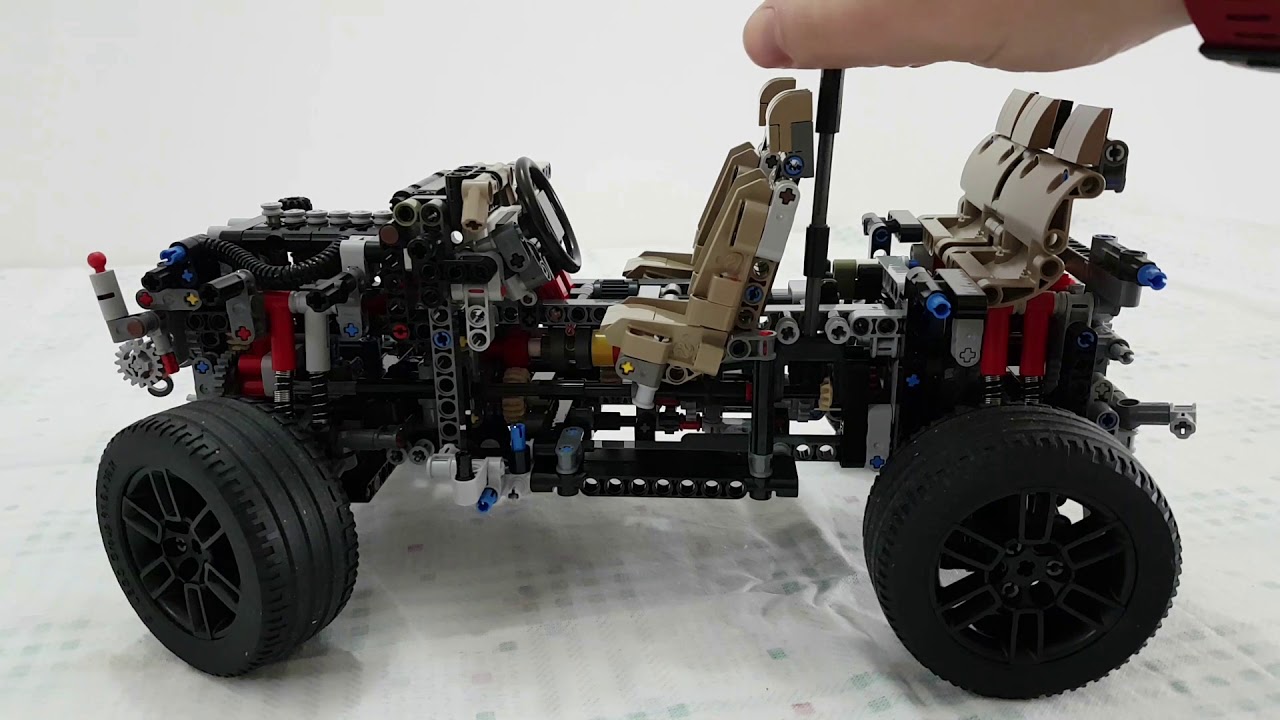 Meccanica Land Rover Defender. Lego technic 42110