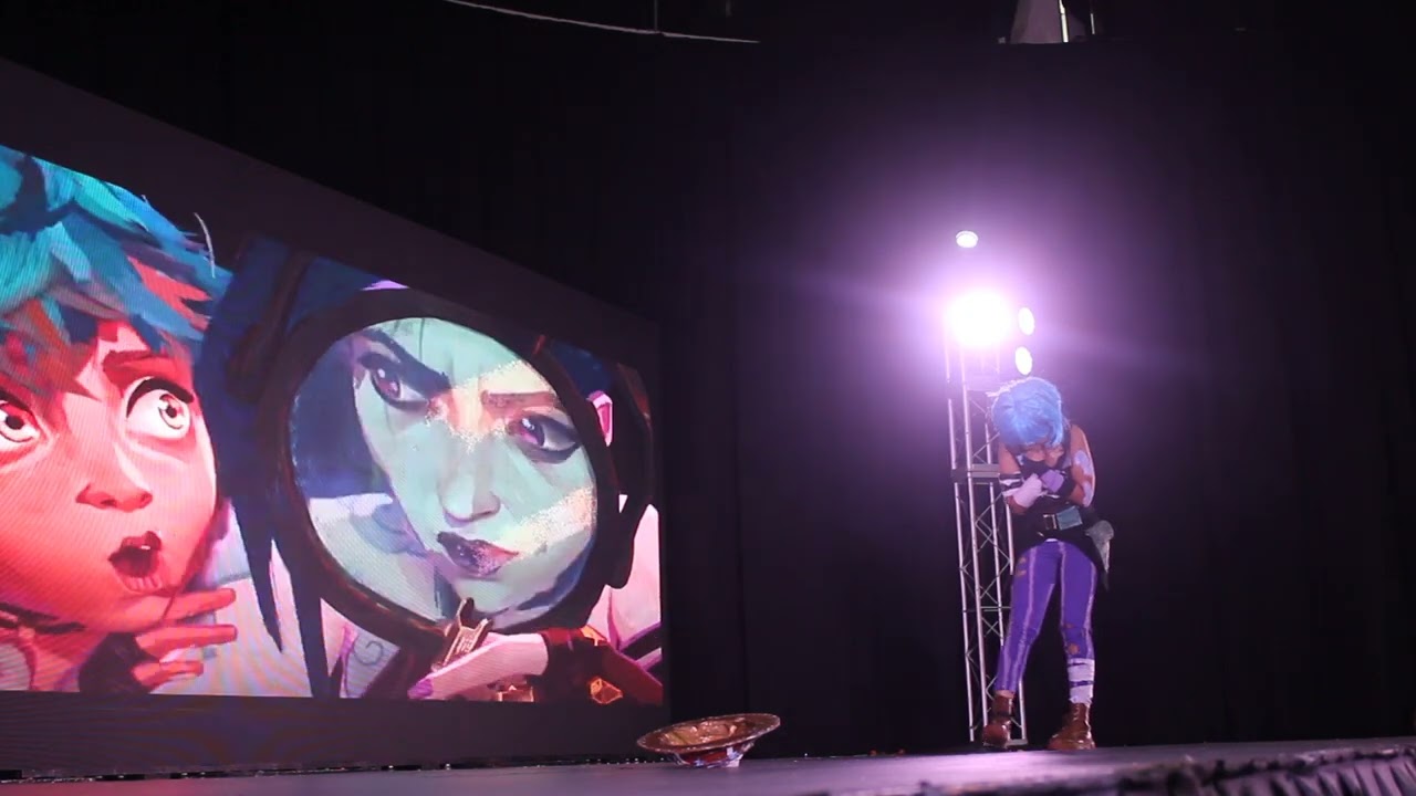 Dominican Cosplay Art: 