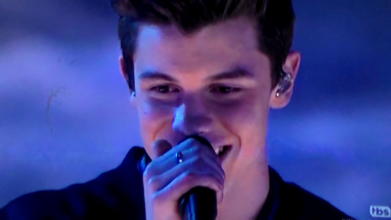 Shawn Mendes Full IHeart Radio Music Awards 2017 Performance