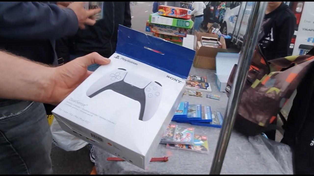 SUPERBE TROUVAILLE POUR L'ASSOCIATION / VIDE GRENIER LIVE