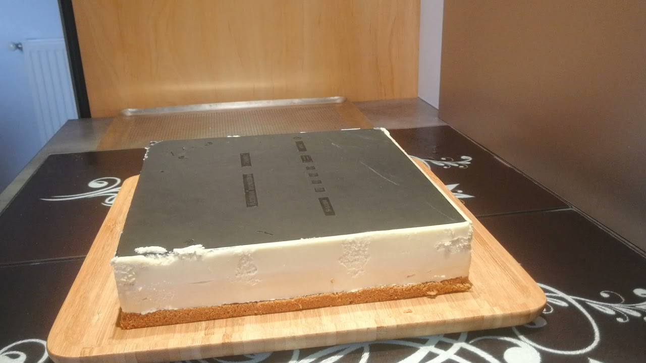 Démoulage Bavarois vanille framboise