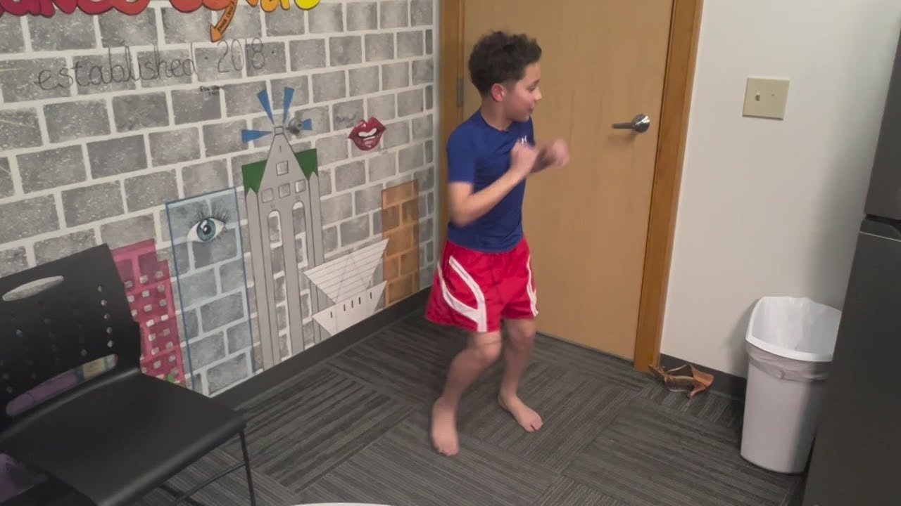 Waukesha kid dancer in halftime Super Bowlefault