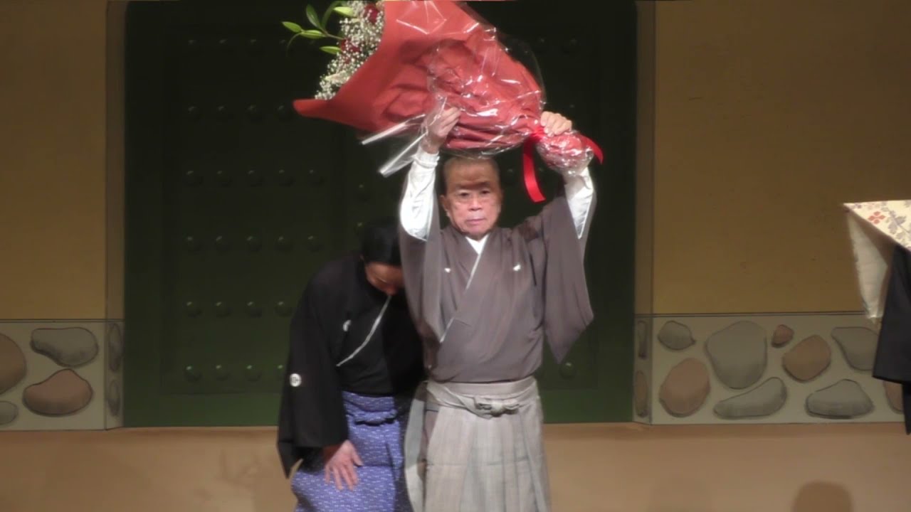 【速報！！】＜国立文楽劇場4月文楽公演＞吉田簑助に引退の花束贈呈！！！