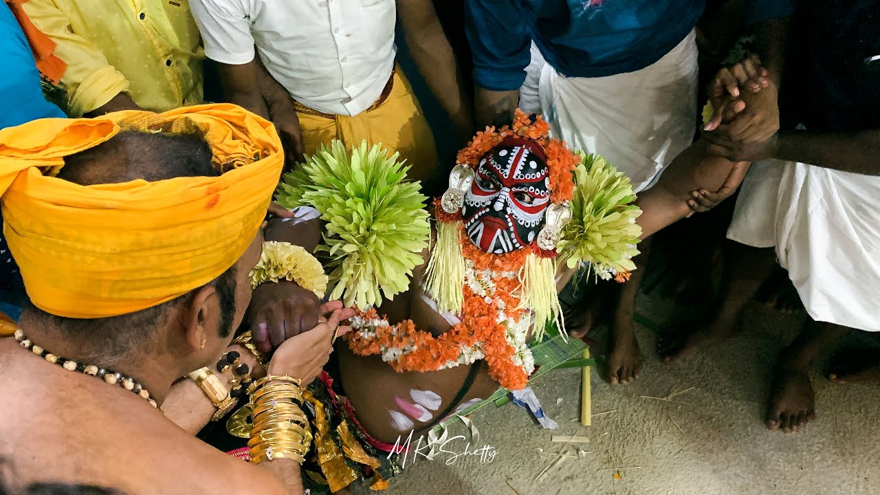 Mantra Guliga Kola, Gandhakad