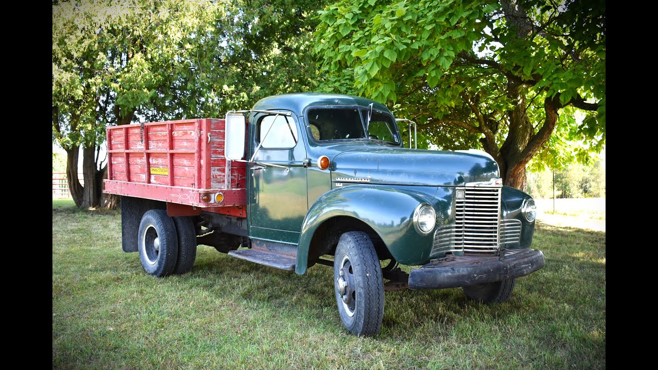 1949 International KB5 Omaha Dump Bed Truck