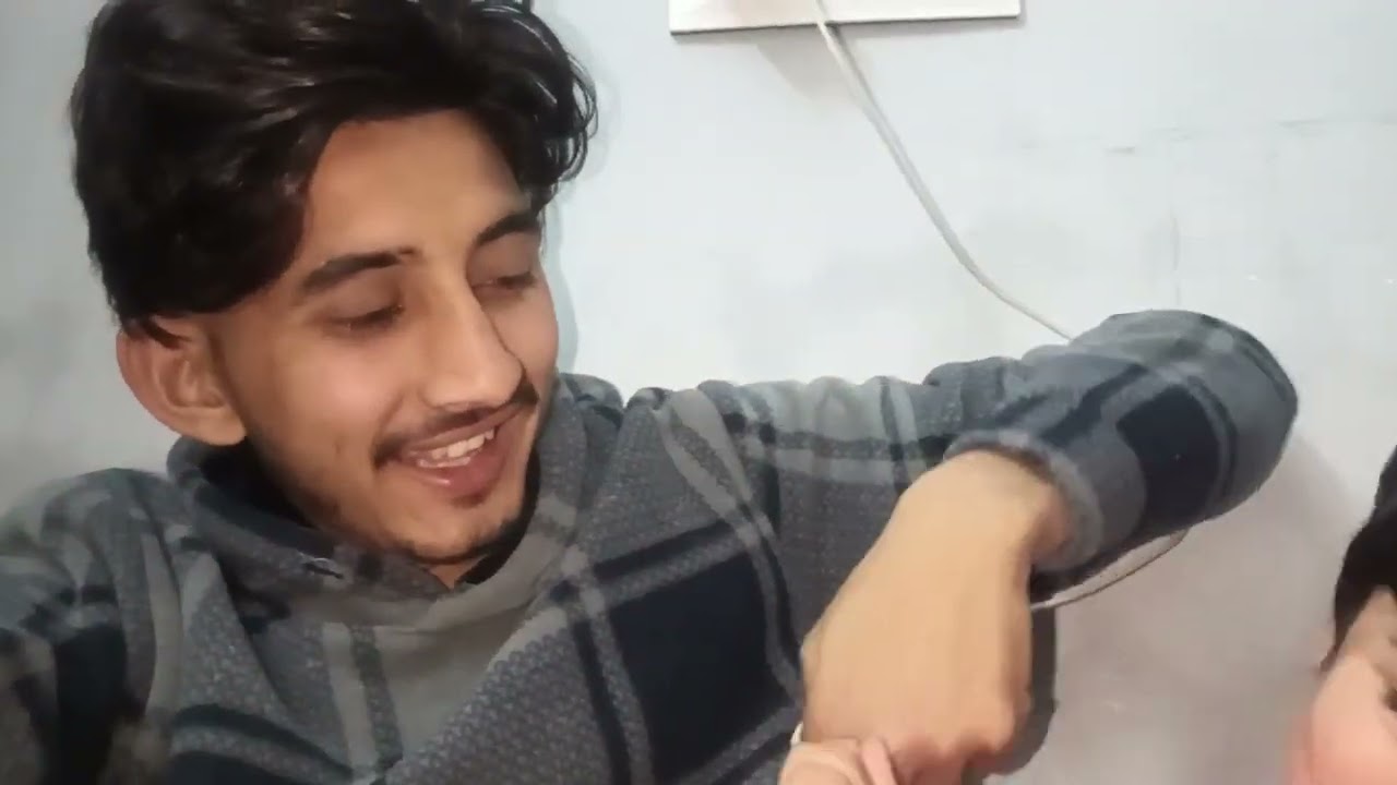 Aaj papa ji aa gaya ghar par derdhun se 🏠