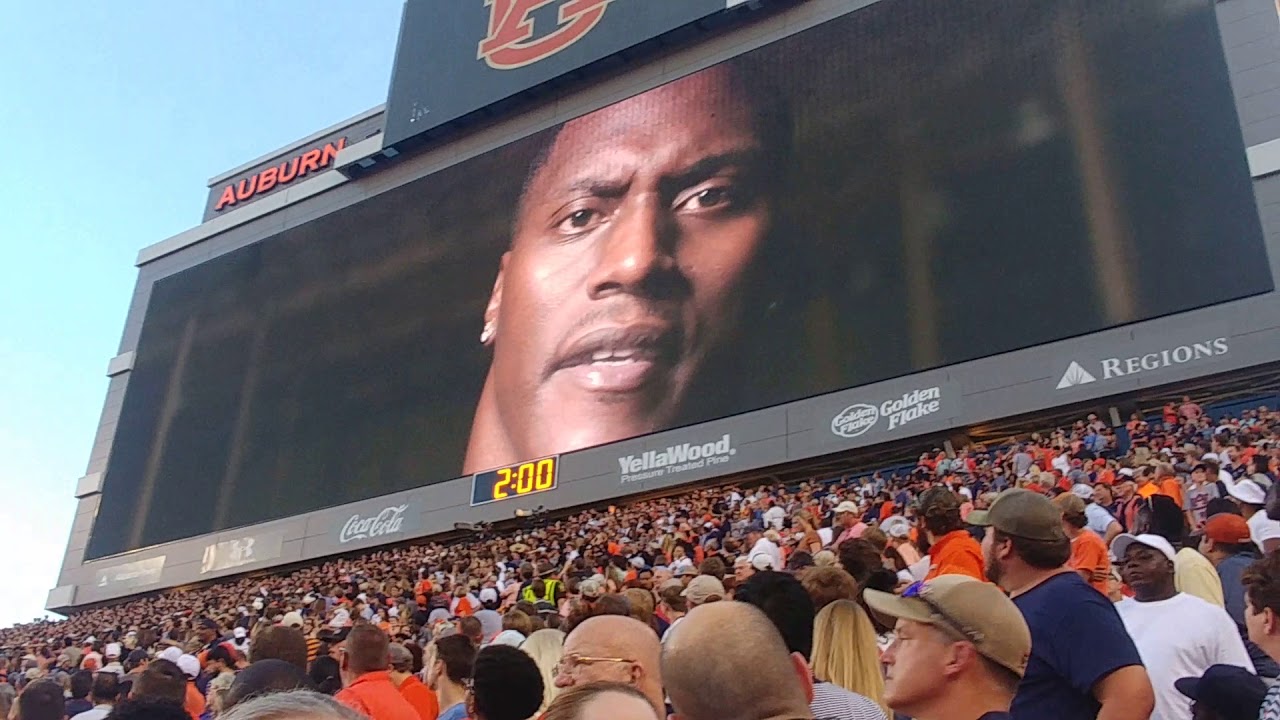 2018 Auburn Tunnel And Kickoff Video