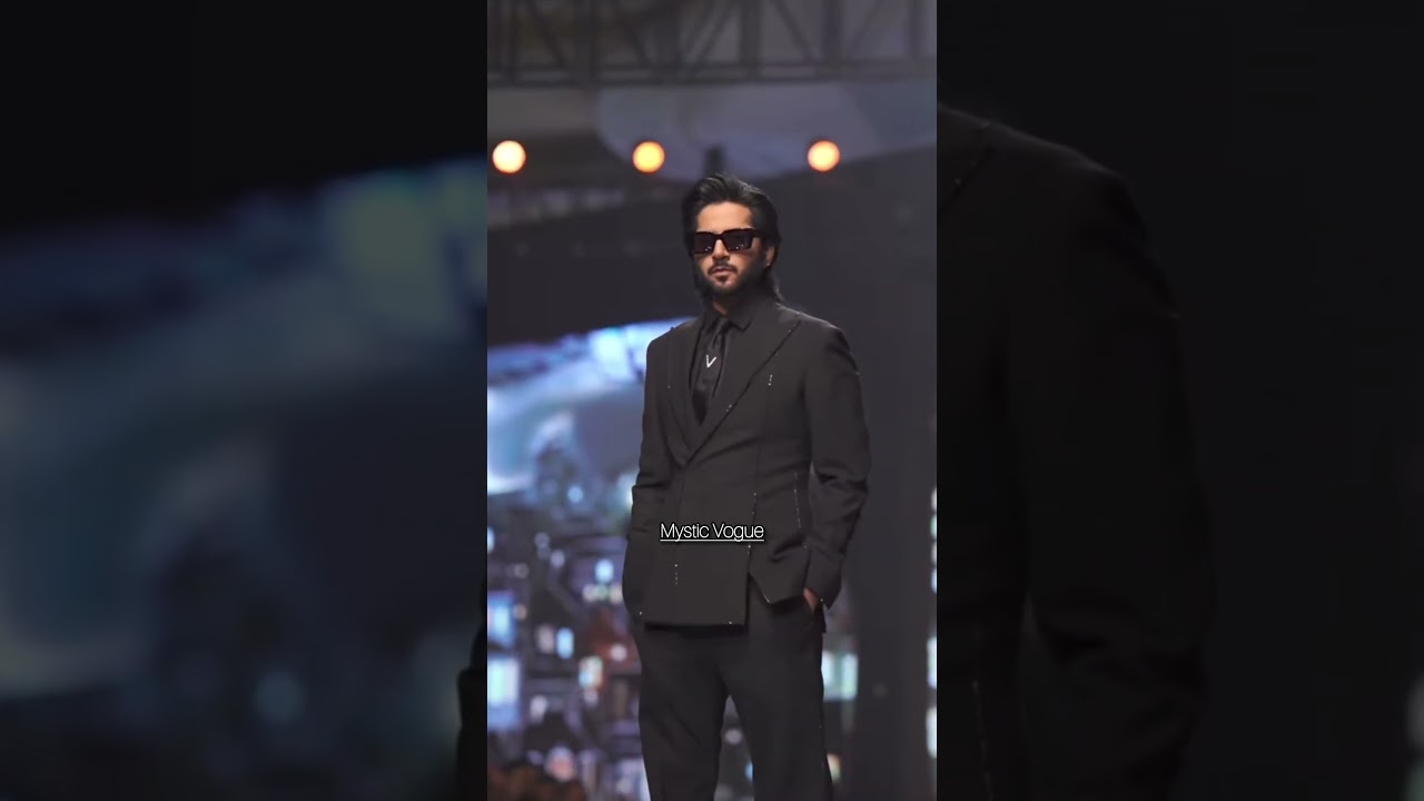 Imran ashraf New Style walking Bcw Hum Birdal #walking 😍 #handsome