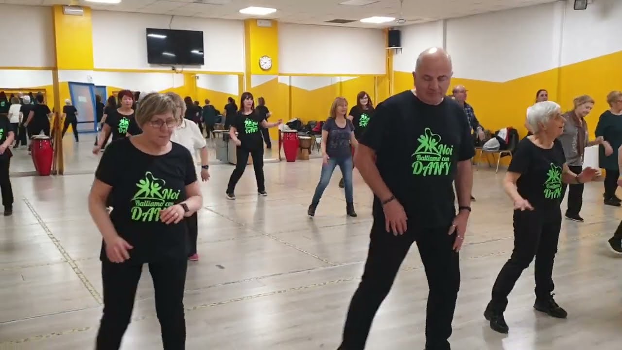 PAZZO MAMBO - COREO ANDREA STELLA - Asd New Silvan School Dance