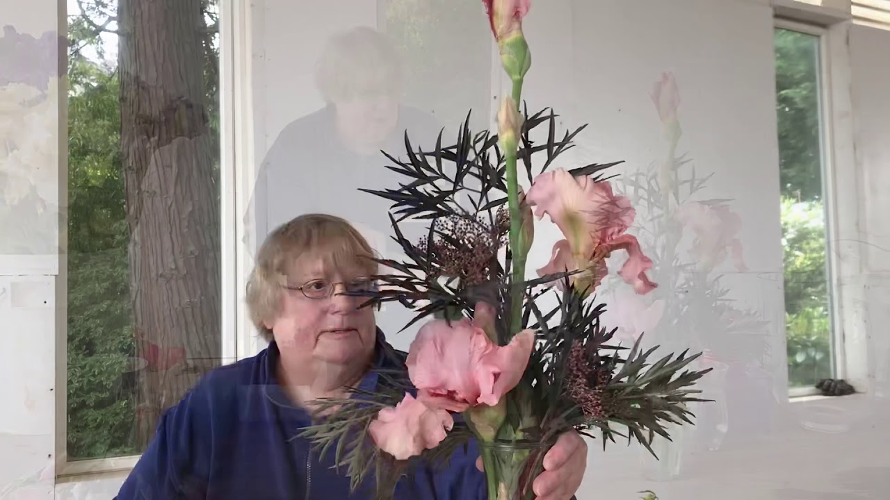 Floral Arranging with Iris: Part 1 of 3
