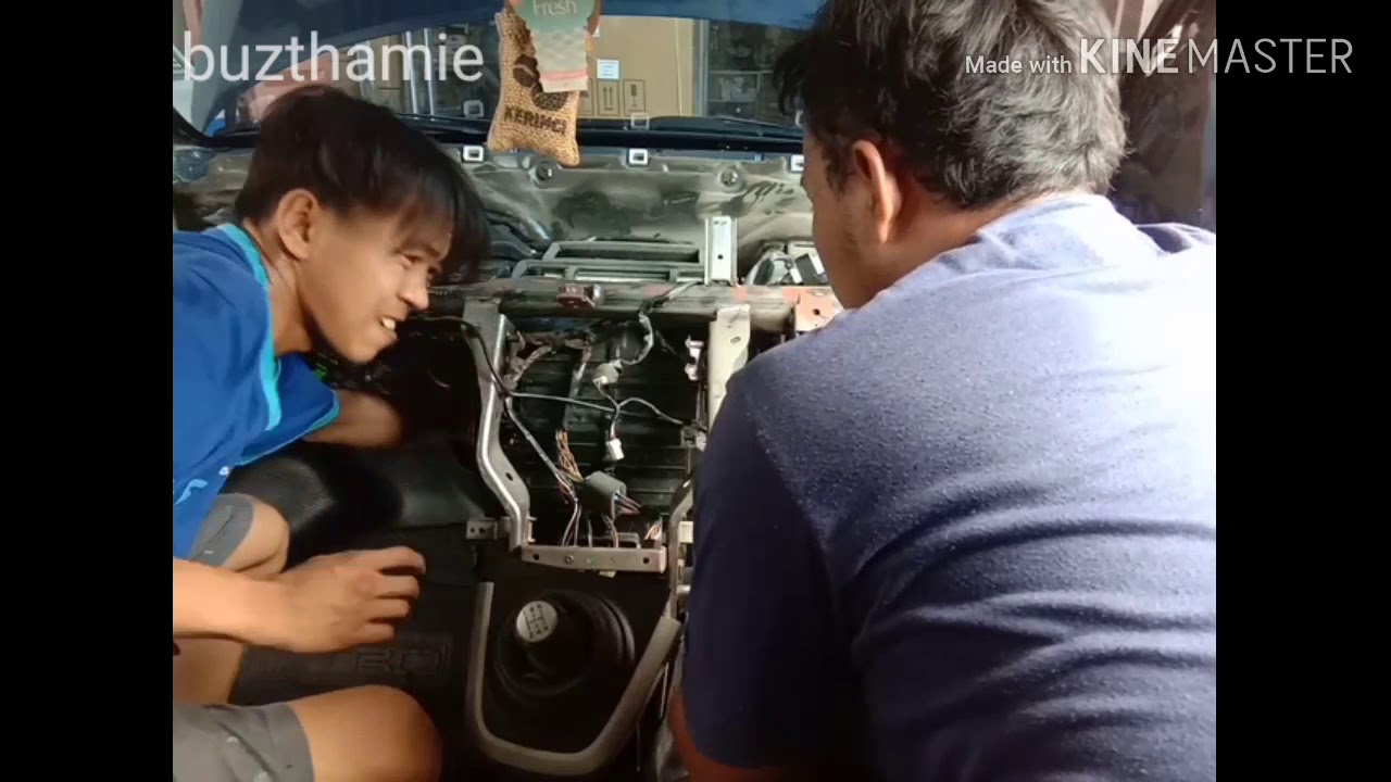 cara buka dasbor splash  service AC suzuki splash (buka dasbord)