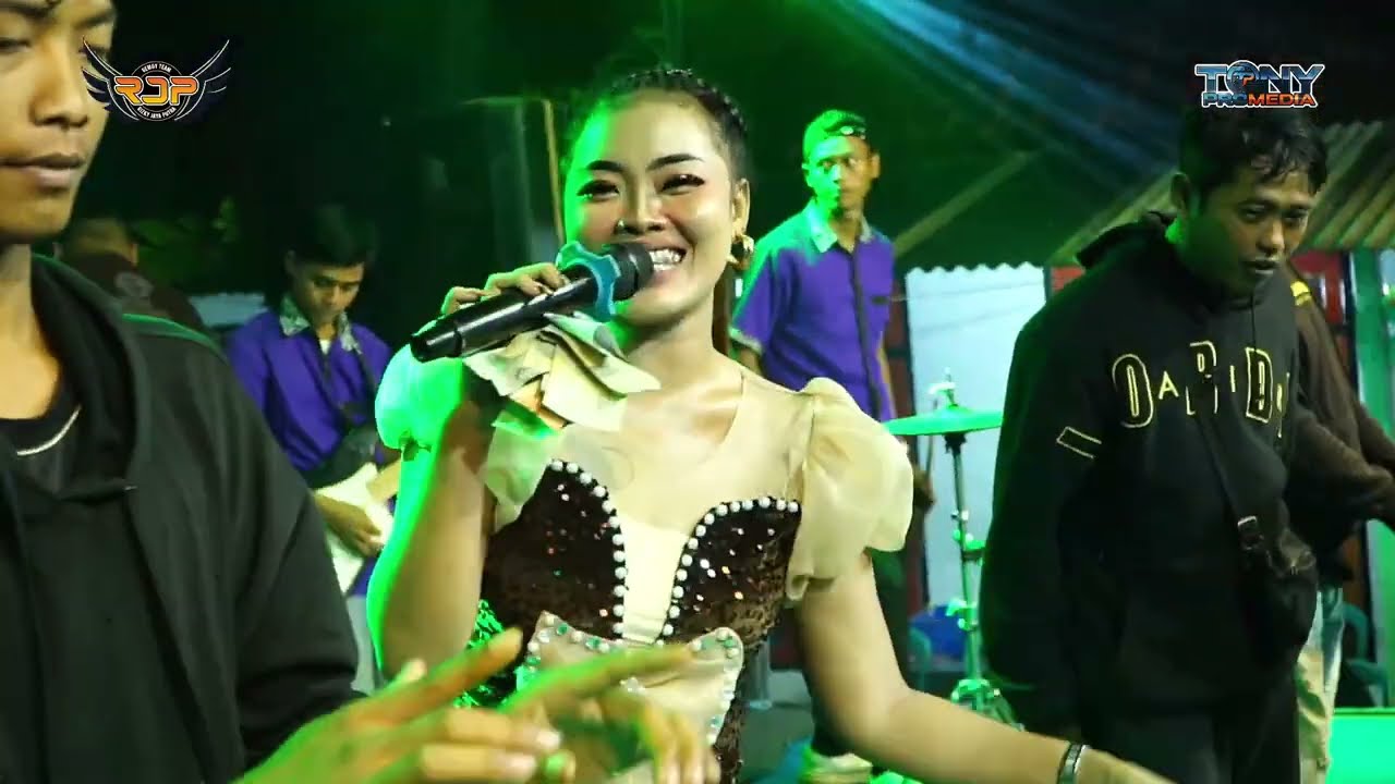 KEJEBAK NYAMAN - TRIKA MADURI | LIVE MUSIC 