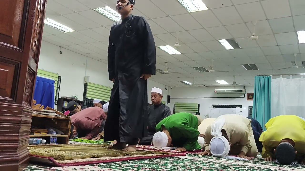 IMAM TERAWIH 