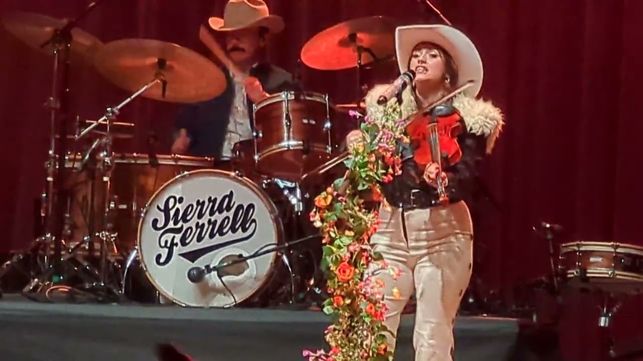 Sierra Ferrell - Fox Hunt - DelFest 2025