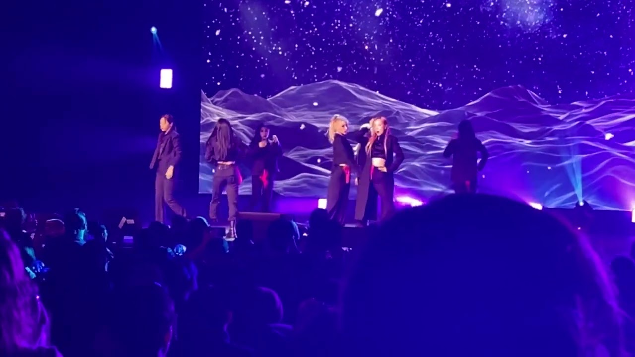 Dreamcatcher (드림캐쳐) - You and I | 230304 | NYC