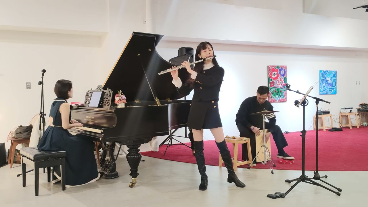 2022/12/25(日)🎉【青花瓷】周杰倫🎄長笛姐姐＆莞方老師＆于倫✨聖誕沙龍音樂會💖