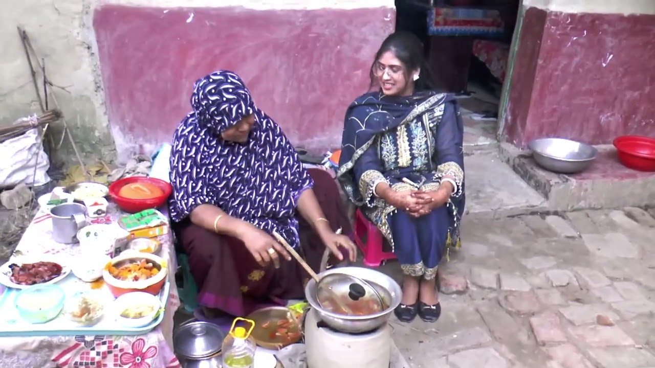 আপনারা দেখছেন রান্না বিষয়ক অনুষ্ঠান - বাঙালির রান্না
