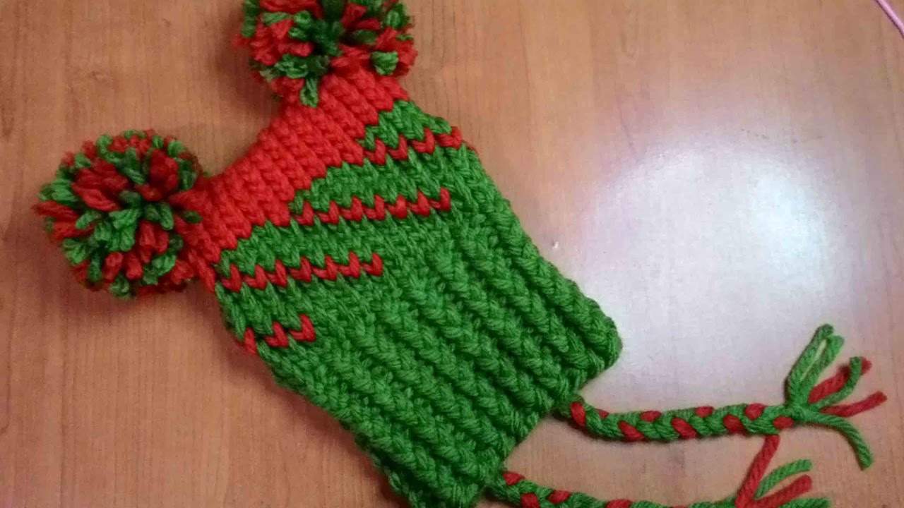 ROUND LOOM KNIT HAT MOUSE WITH POM PONS TUTORIAL