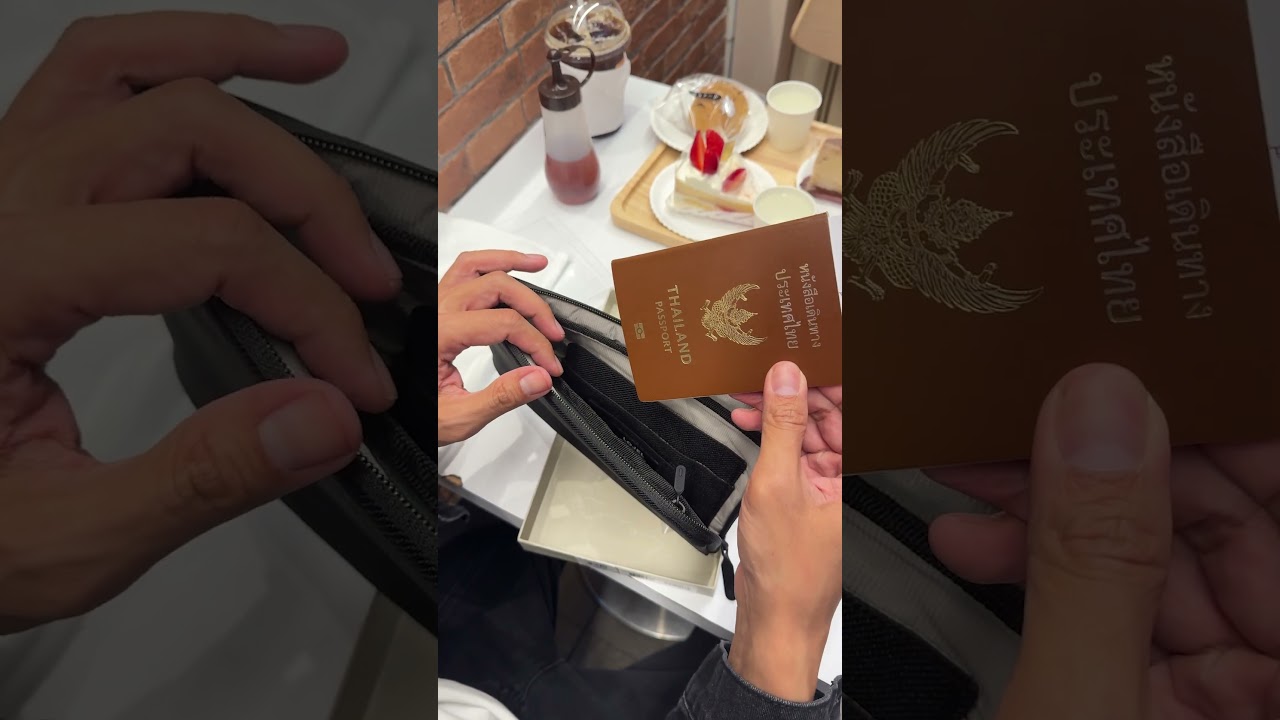 Unbox กระเป๋าตังค์ Lojel Travel Wallet ที่สายเที่ยวห้ามพลาด