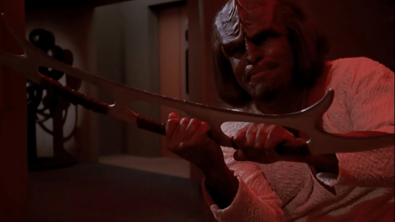 Worf prefers a Bat'leth (Star Trek Edit)