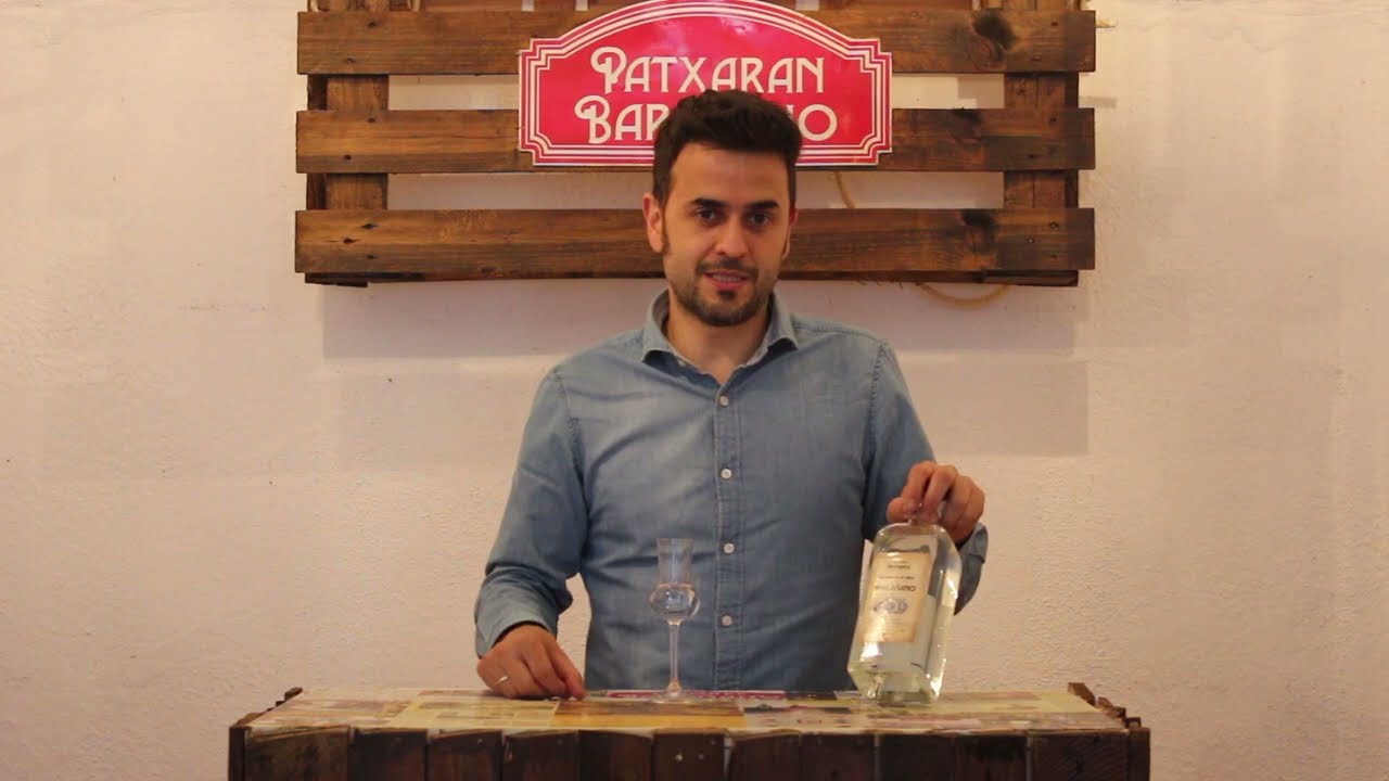Cata de aguardiente de Orujo Bara&ntilde;ano