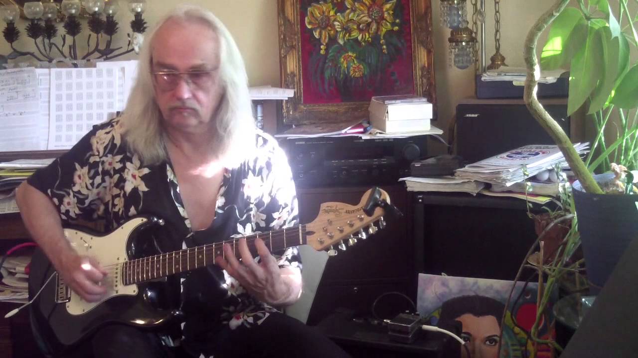 Subtle Tension over C-7 with Mitch Chmara Guitar