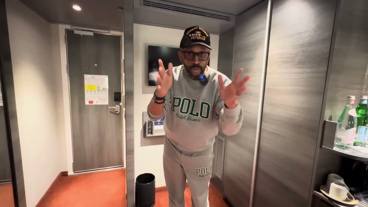MSC Meraviglia YACHT CLUB inside cabin tour and commentary.