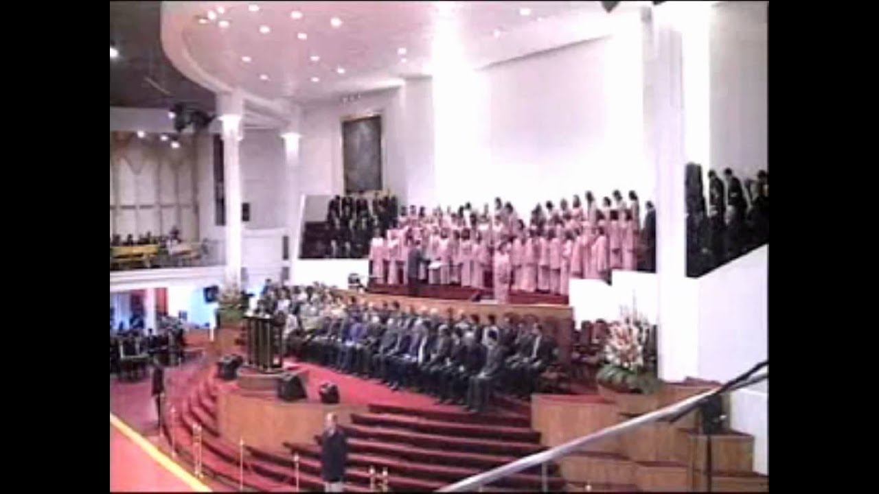 Merecedor de Alabanza, Ante el Cordero (Unto The Lamb) - Coro Polifonico