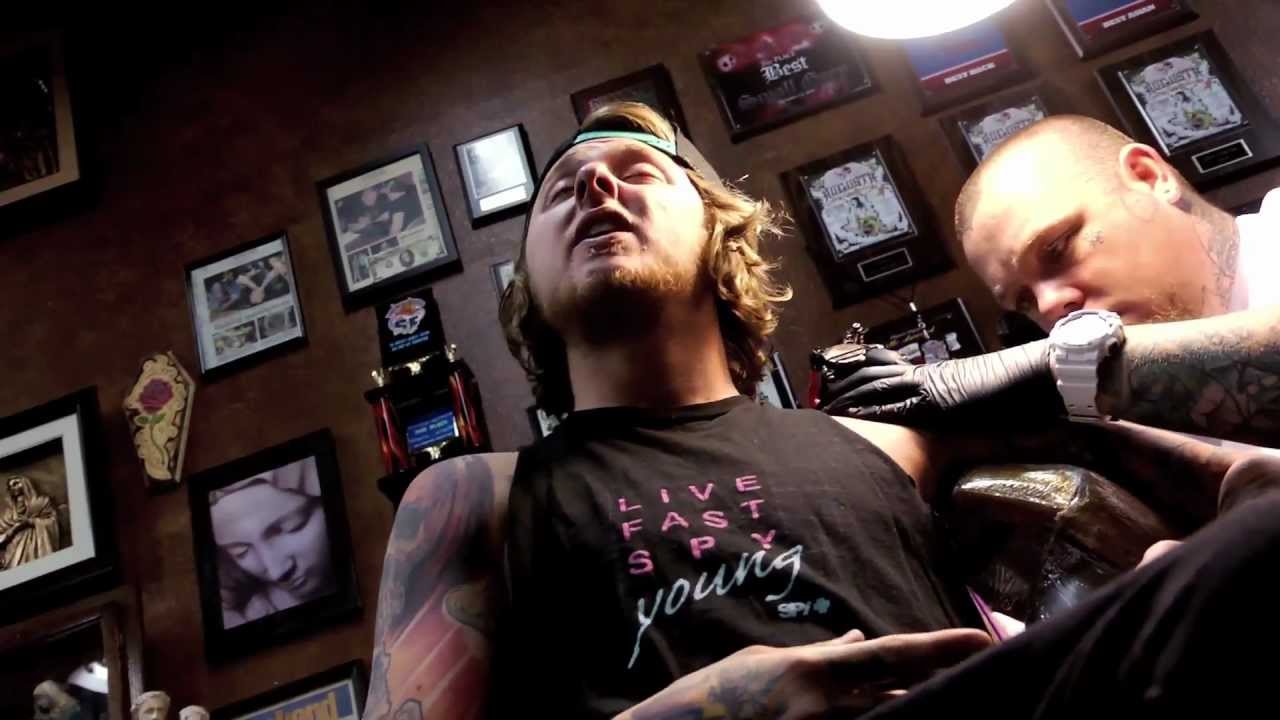 B Mayzee - Read My Tattoos [Official Music Video]