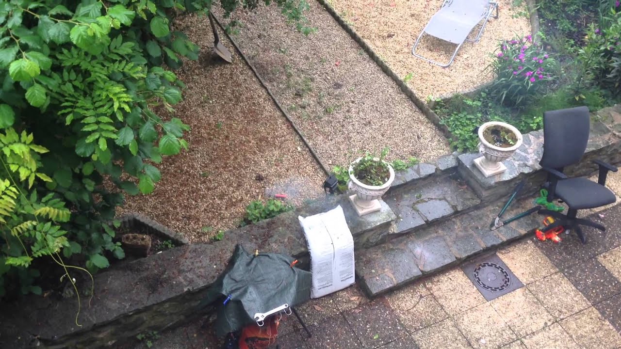 petard qui fais un gros boom et cramage de doigt