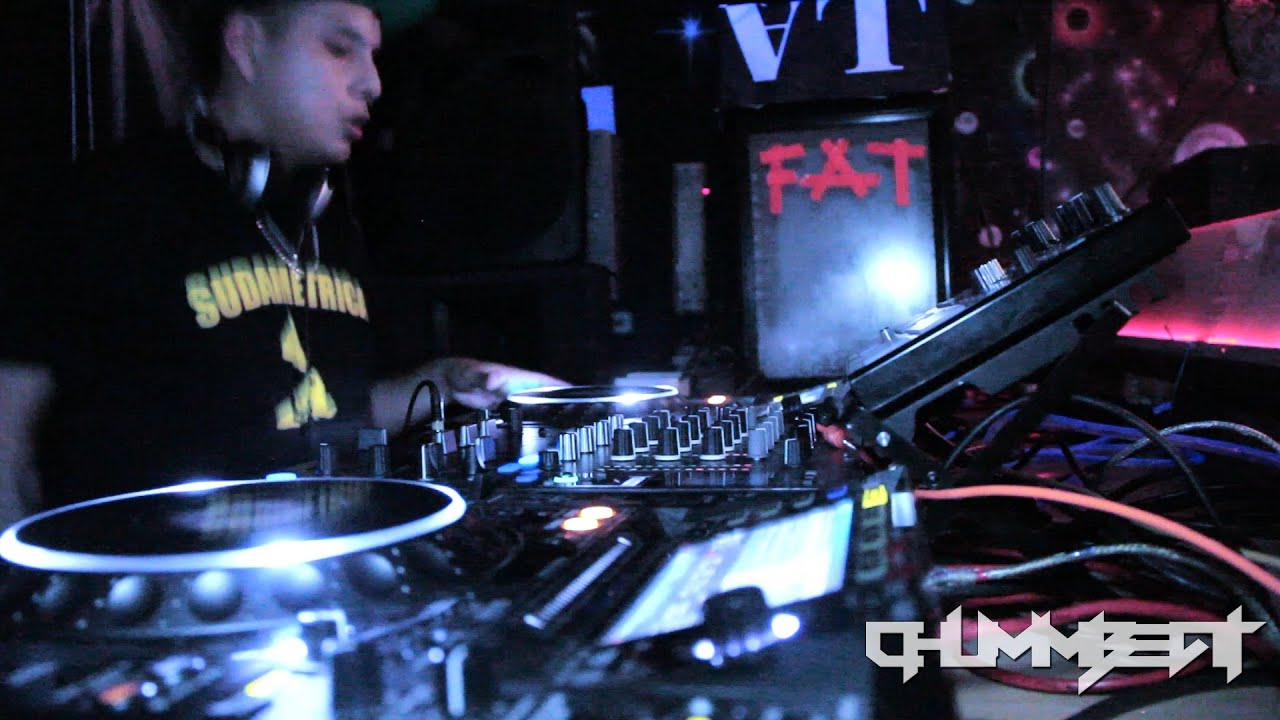 Chummbeat live set FAT BASS VOX