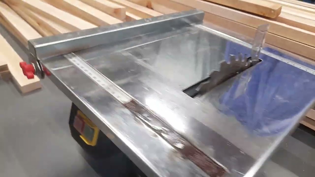 Meister EF600M Mini Table Saw 300W