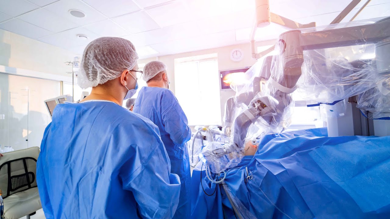 Uniportal Robotic Right Lower Lobectomy