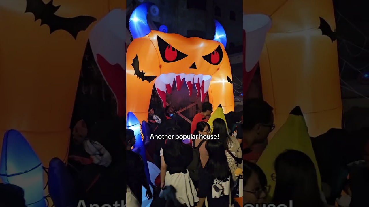 Let's Walk Through Woodgrove Estate for Halloween 2024