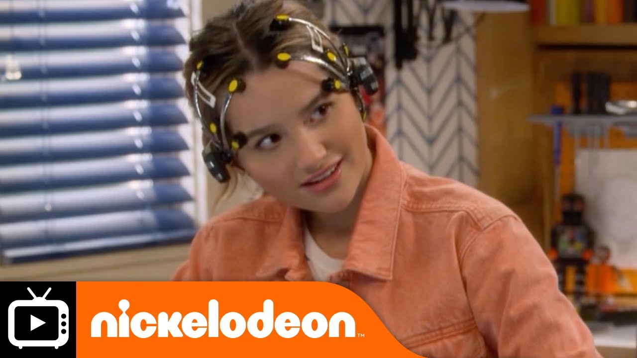 Side Hustle | Switching Brains | Nickelodeon UK