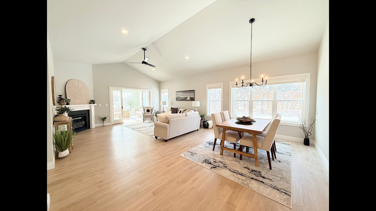 853 Deer Hollow Ct, DeForest, WI (ranch condo model)Hidden Valley Condominiums - home for sale