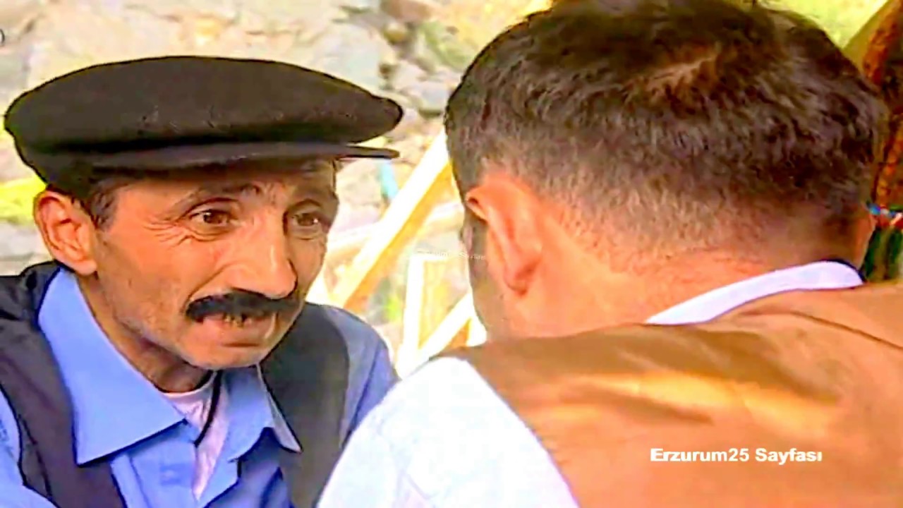 niye kravatın yok