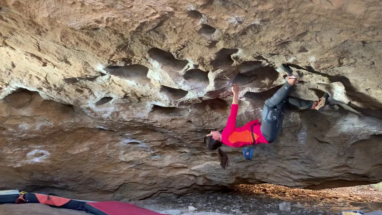 Baby Martini, V6 - Hueco Tanks, TX