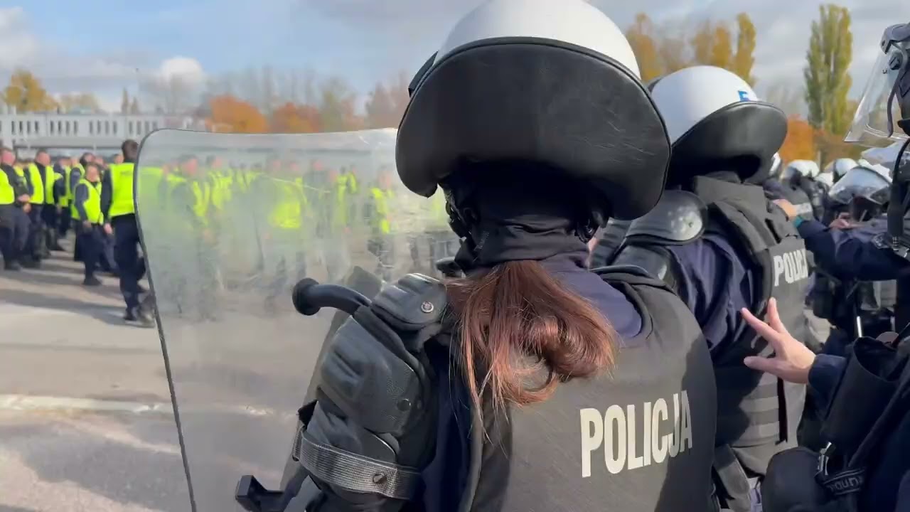 Szkolenie funkcjonariuszy OPP oraz policjantów Nieetatowej Grupy Antykonfliktowej KWP w Łodzi
