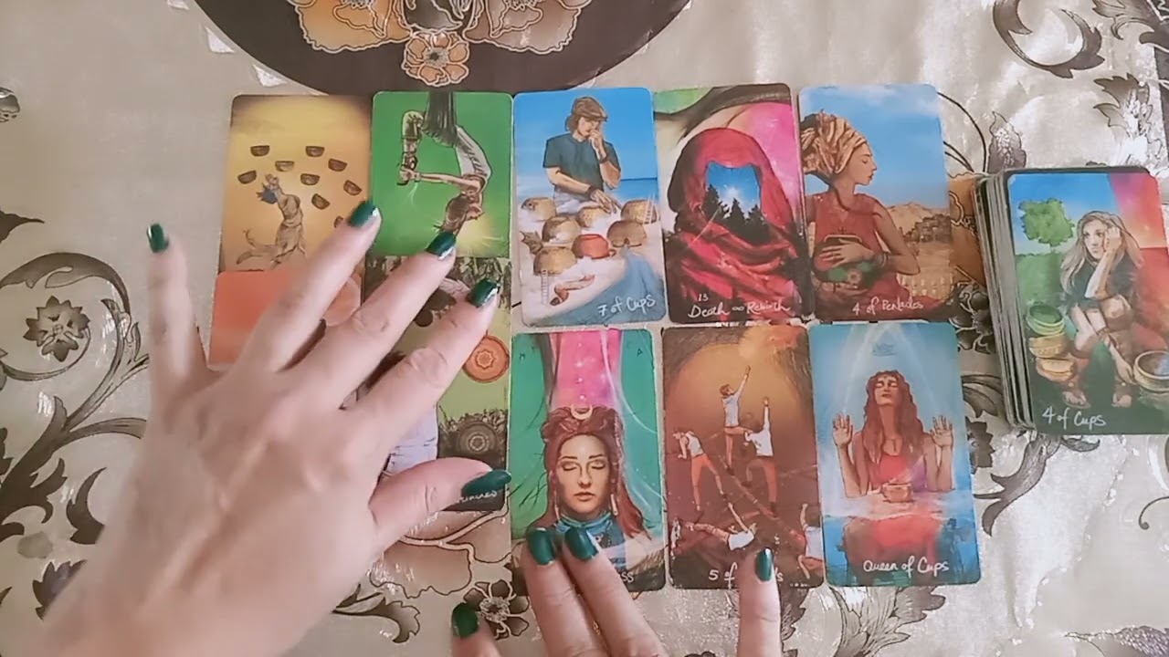 Why people feel so jealous from you 🤔#hinditarot #currentfeelingtarot #tarot