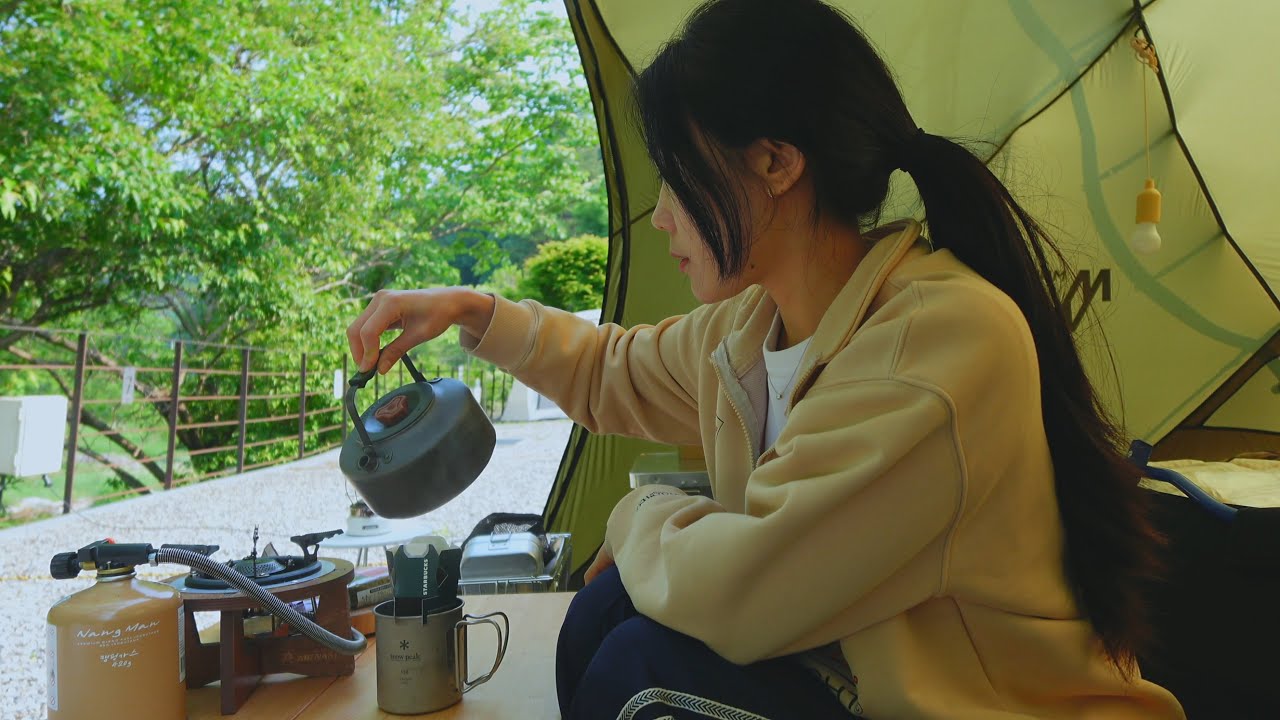 Сольный кемпинг с собакой в кемпинге перед долиной ⛺️
