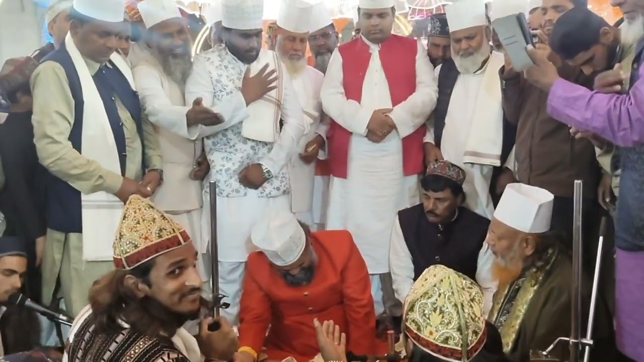 55 th Urs Mubarak Mehfil-E-Sama {Dargah Hazrat Peer Muhammad Abdushshakoor Shahide Naaz Sarkar}